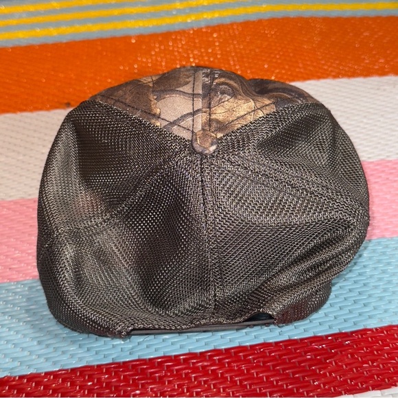 Under Armour Brown Camo Mesh Trucker Hunting Hat Men’s Size - Picture 3 of 5